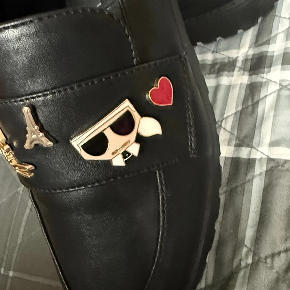 Karl Lagerfeld Black Loafers with Gold Tone Accents NWOB Sz 7.5